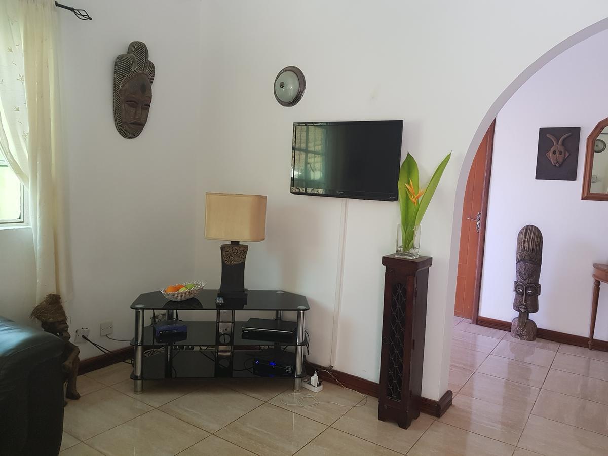 Mandinka Lodge Кололі Екстер'єр фото