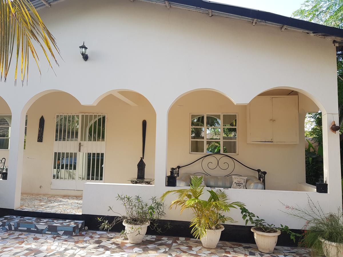Mandinka Lodge Кололі Екстер'єр фото