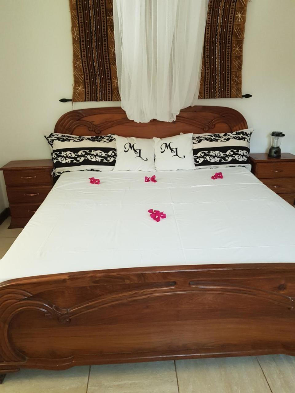 Mandinka Lodge Кололі Екстер'єр фото
